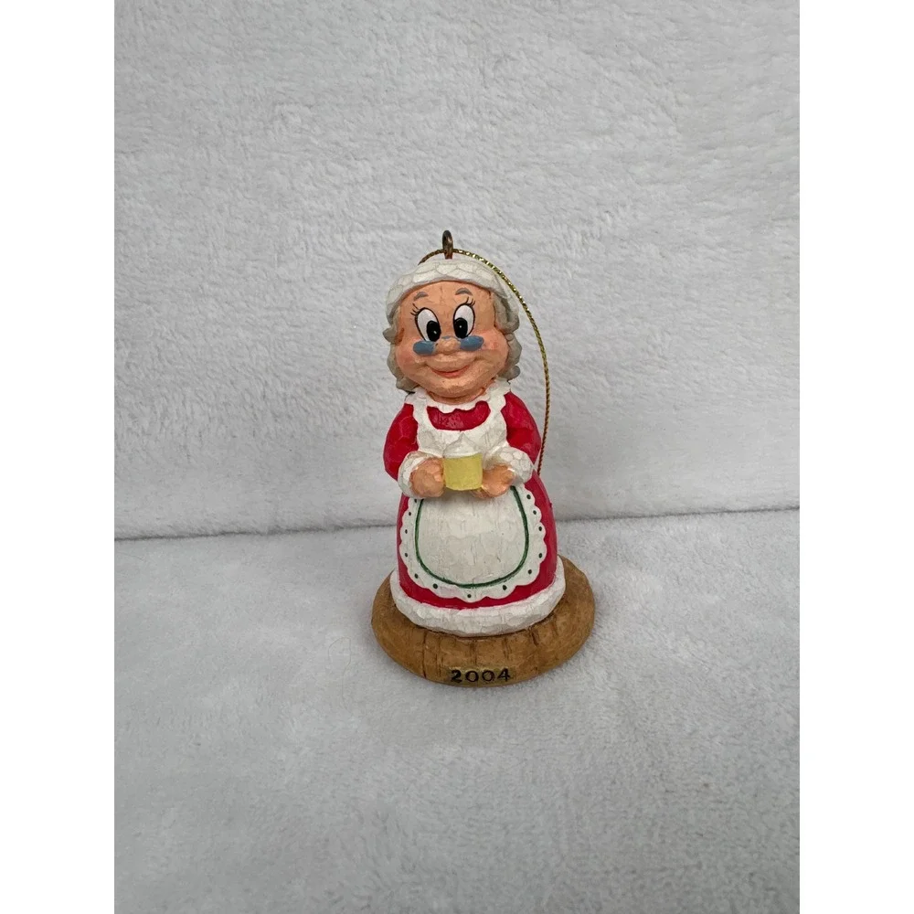 2004 Dated Mrs Claus Resin Christmas Ornament Unisex OS Red Excellent